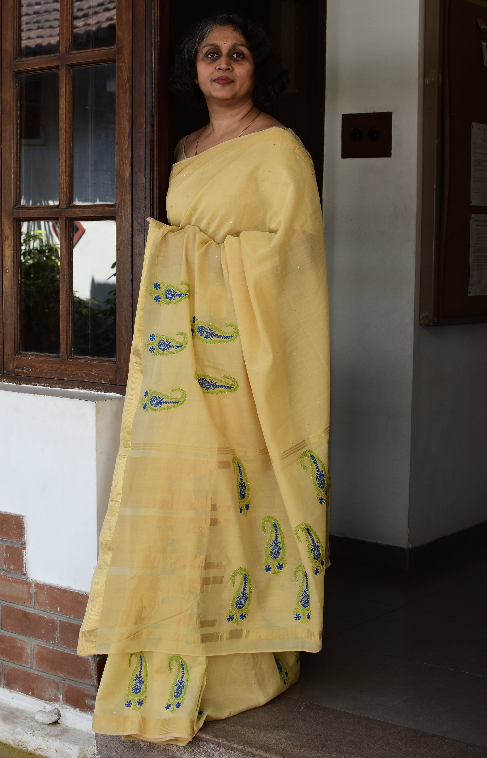 Yellow,Handwoven Organic Cotton, Plain Weave , Hand Embroidery, Occasion Wear, Jari, Chikankari Saree